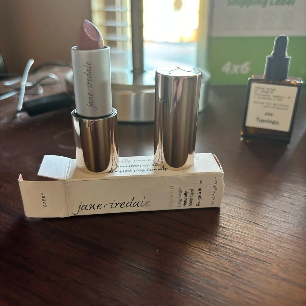 Jane Iredale  Triple Luxe™ Long Lasting Naturally Moist Lipstick Gabby